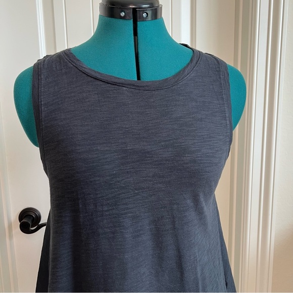 2/$30 GAP Charcoal Grey Boxy Relaxed Tank Top - Picture 2 of 6